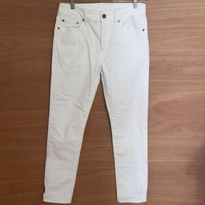AE American Eagle Outfitters women's white jeans size 30X30 straight tapered